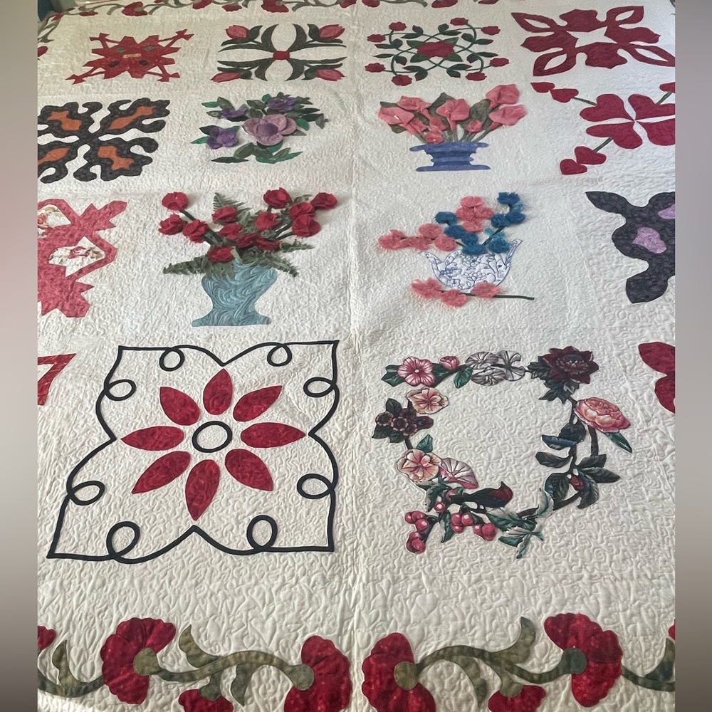 VTG Machine & Hand Embroidery Applique Floral  Quilt 78x78 Signed Show Piece2000